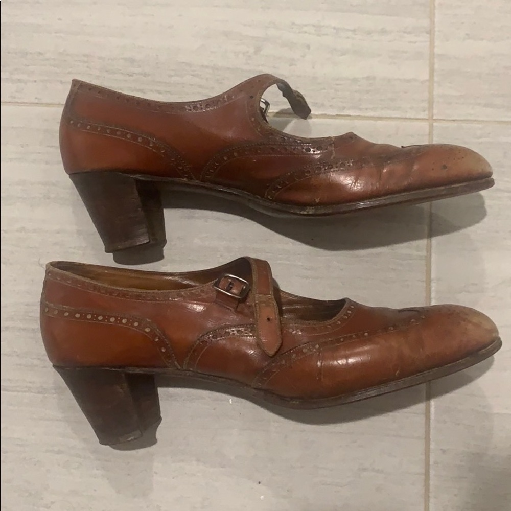 Maxwell Dover Street London- leather vintage heels - Picture 4 of 10